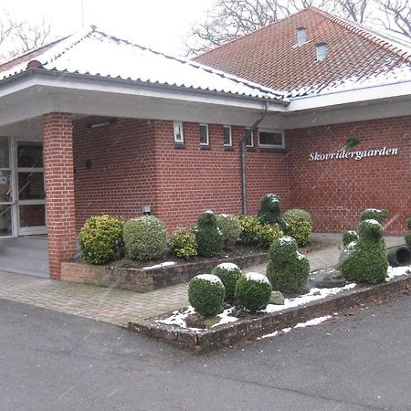 Hotel Skovridergaarden Наксков Экстерьер фото